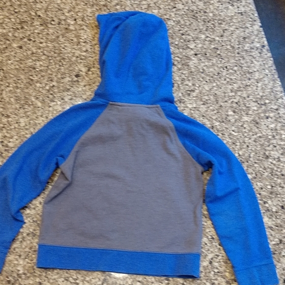 5/$25 Under Armour hoodie, YXS, blue/grey - Picture 4 of 5